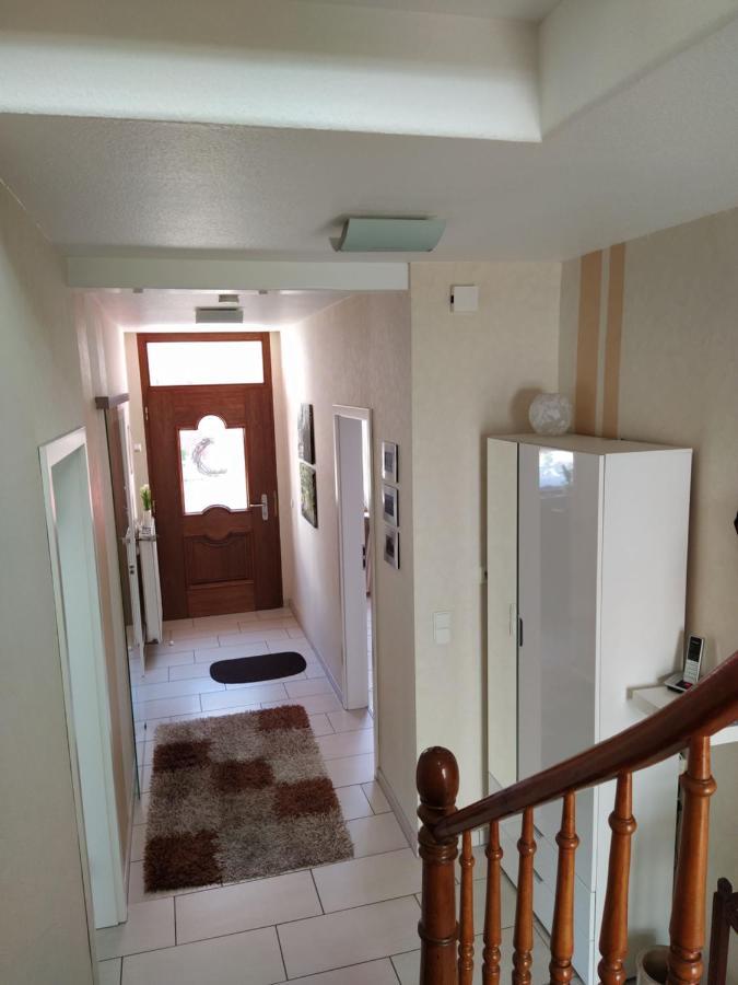 Neef Ferienhaus Treis מראה חיצוני תמונה