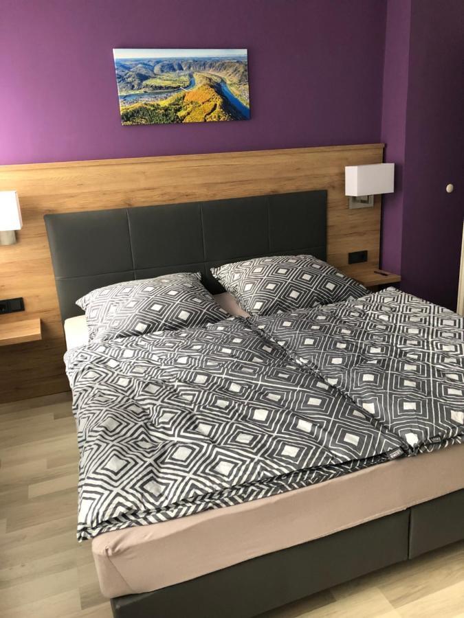 Neef Ferienhaus Treis מראה חיצוני תמונה